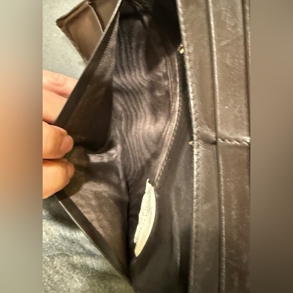 Bottega Veneta Woven Intrecciato Leather Wallet - Picture 5 of 10